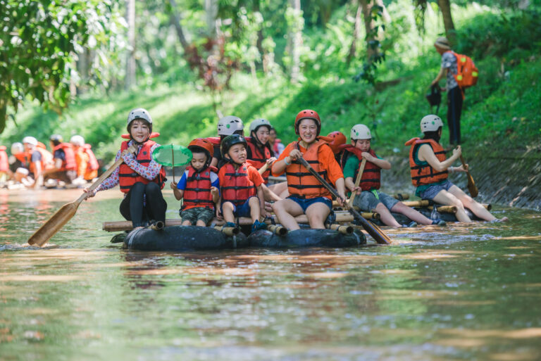 Bamboo Raft Building